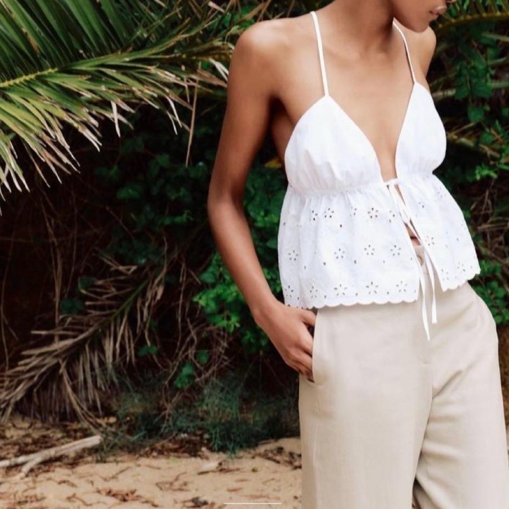 Zara eyelet tie front tank top